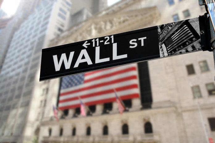 Record mordi e fuggi a Wall Street  nella prima seduta del nuovo anno