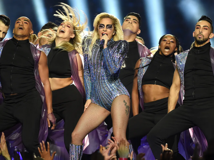 Debutto boom per Lady Gaga in Borsa: +35% per Universal Music ad Amsterdam
